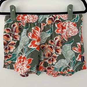 Patagonia Women’s Medium Barely Baggies Floral Shorts